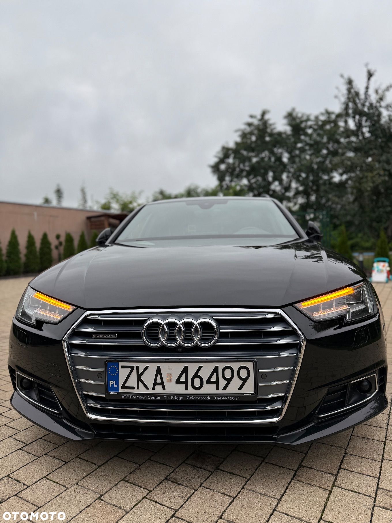 Audi A4 - 1