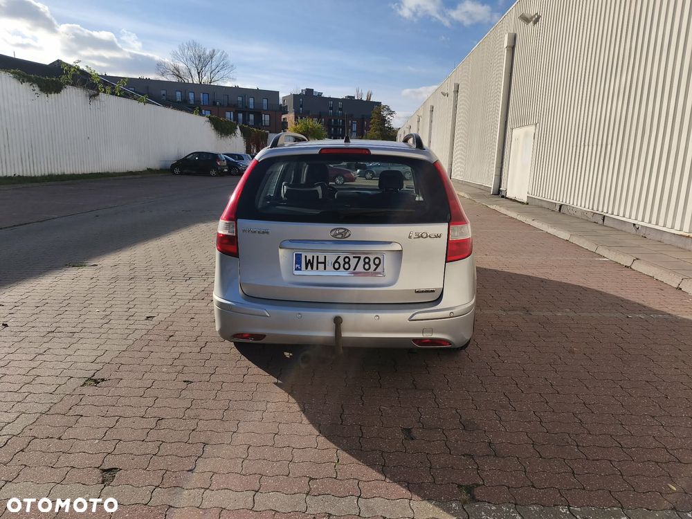 Hyundai I30 2010 photo 3