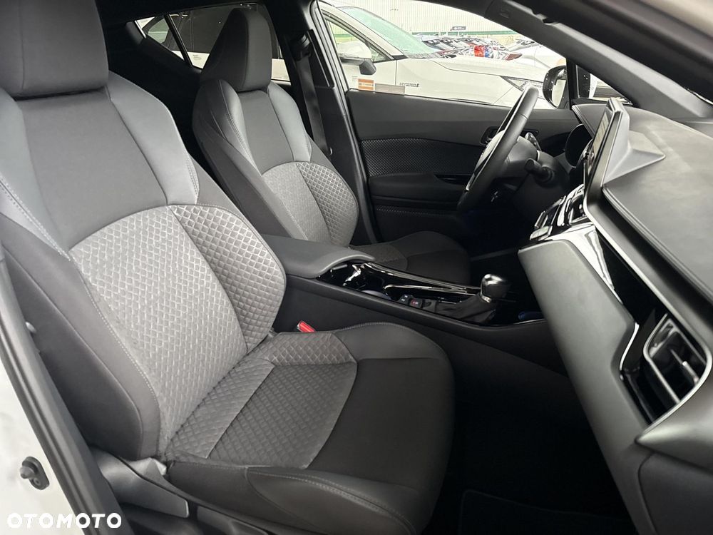 Toyota C-HR 1.8 Hybrid Style - 9