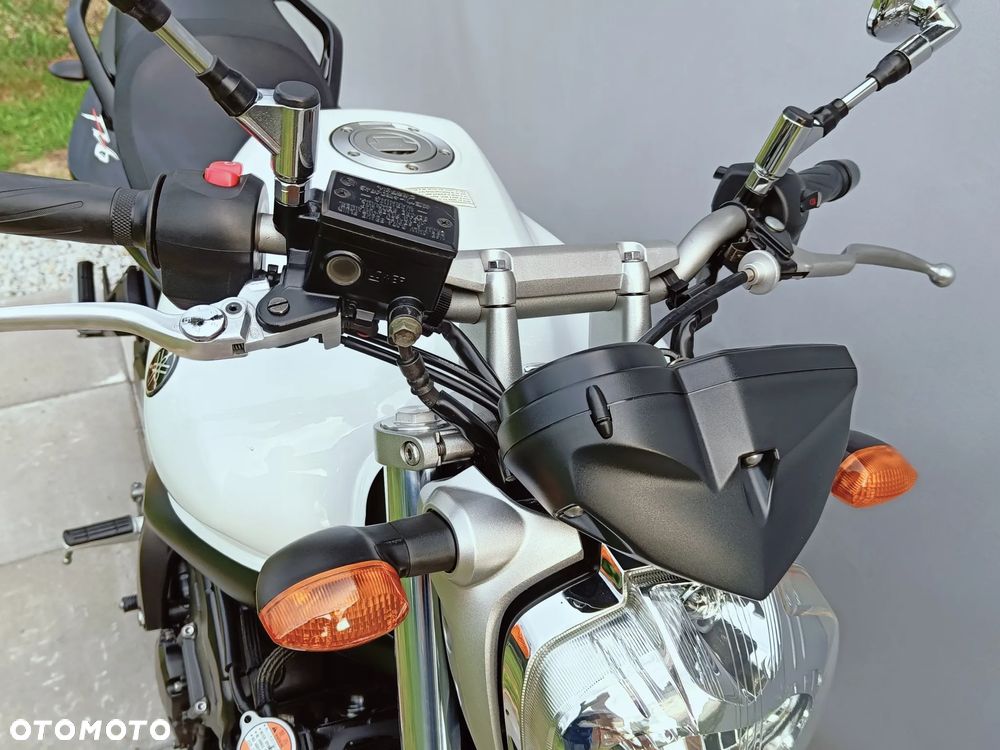 Yamaha FZ6 - 26