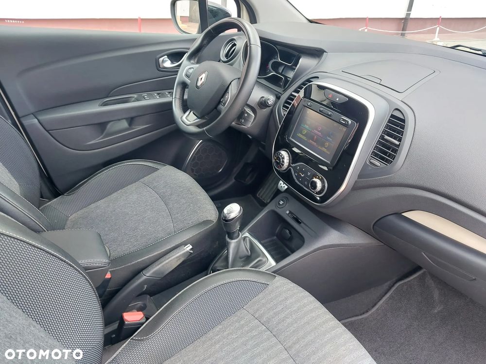 Renault Captur (ENERGY) TCe 90 INTENS - 11