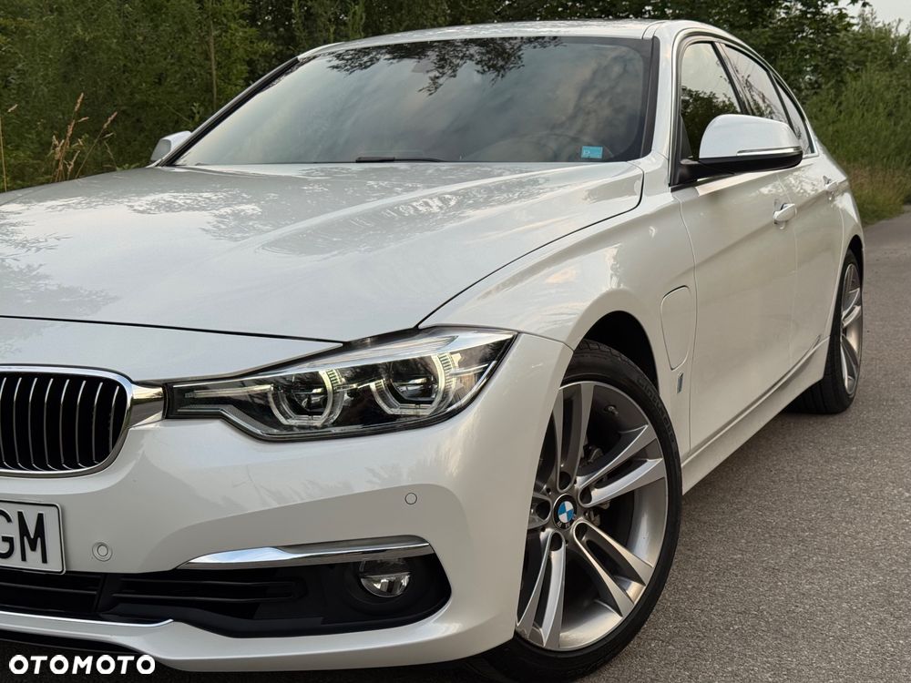 BMW Seria 3 330e iPerformance Luxury Line - 1
