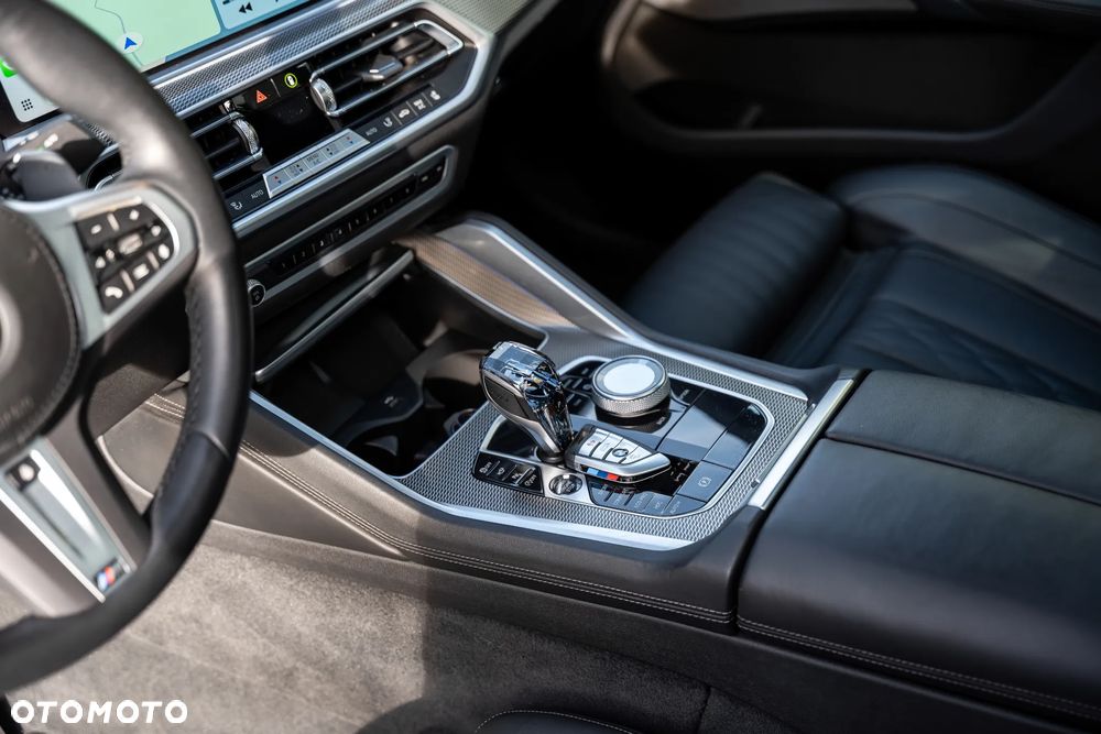 BMW X6 M50i - 29