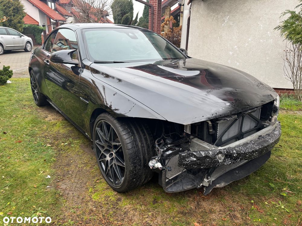 BMW M4 - 4