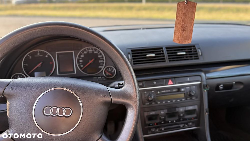 Audi A4 Avant 1.9 TDI - 11