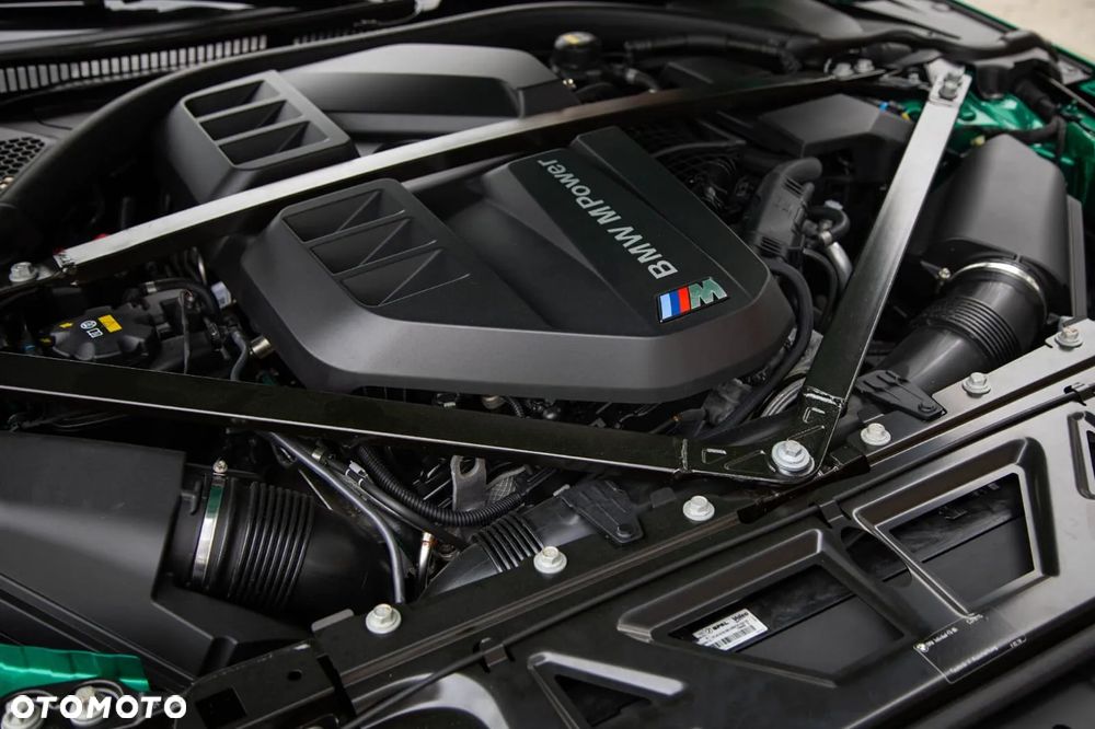 BMW M4 Cabrio Competition M xDrive - 21