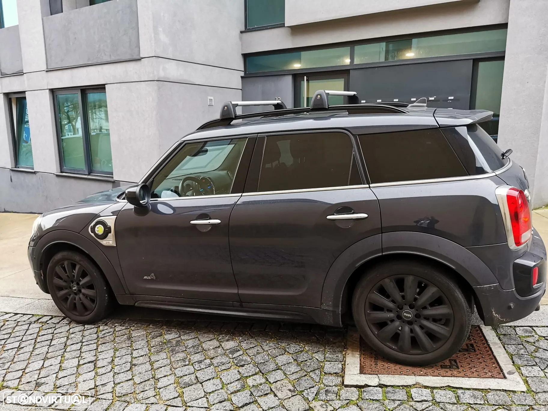 MINI Countryman Cooper SE ALL4 Auto - 4