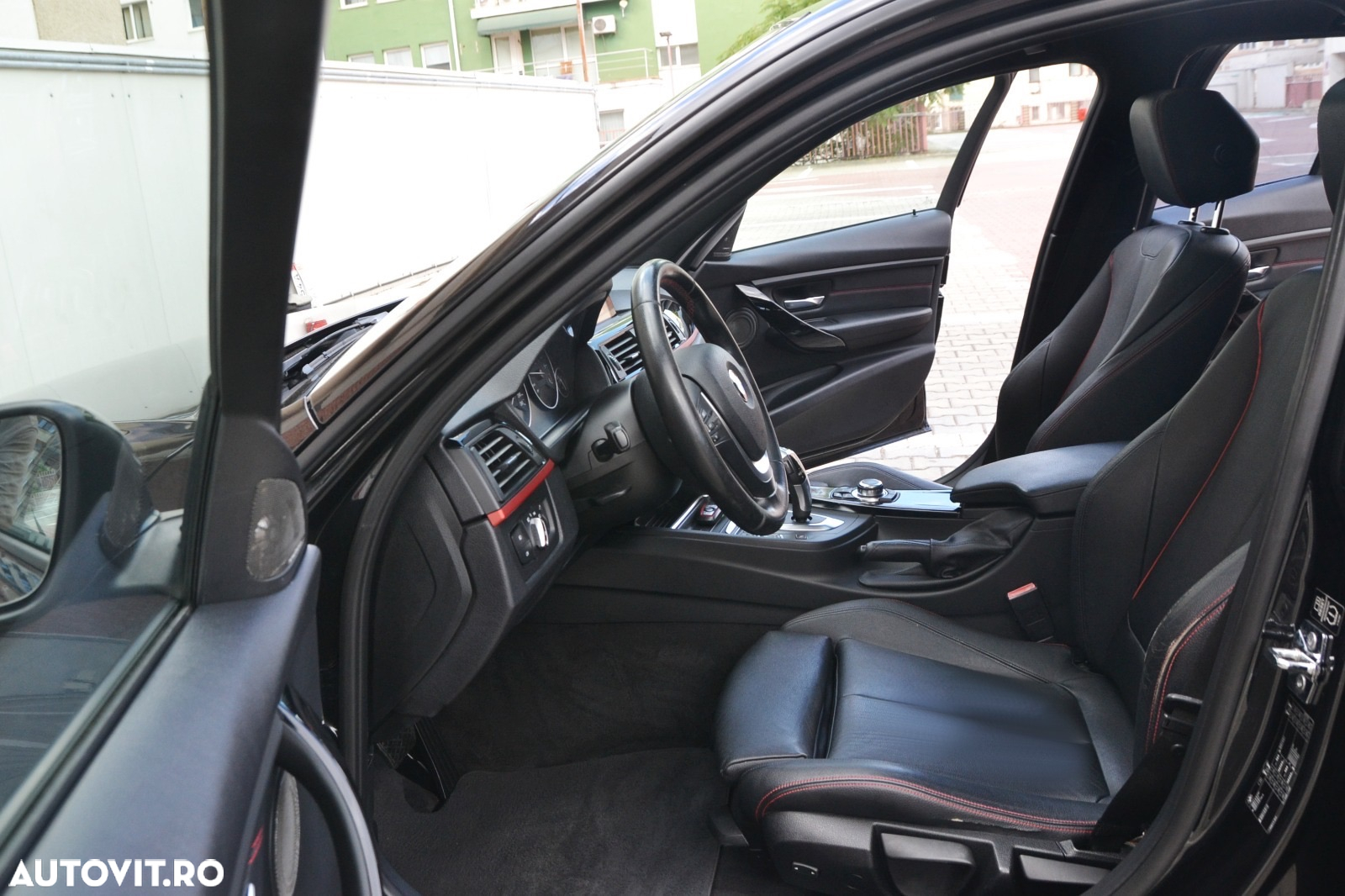 BMW Seria 3 - 16