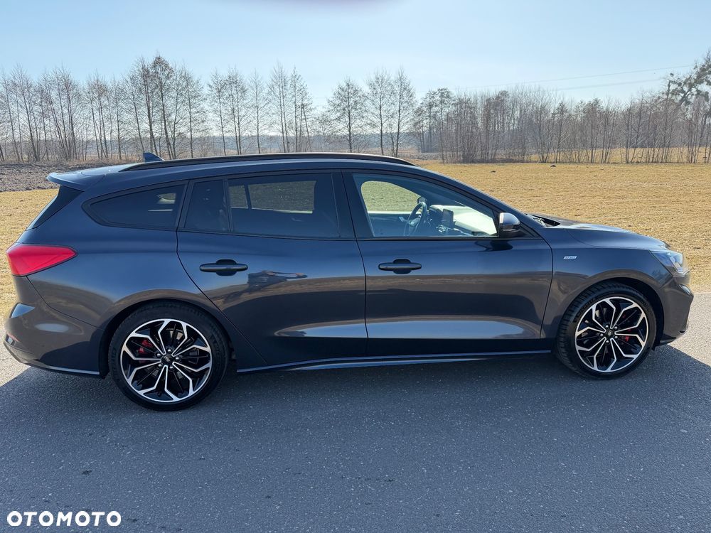 Ford Focus 1.5 EcoBoost STart-Stopp-System ST-LINE - 10