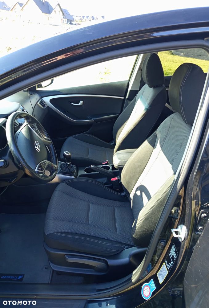 Hyundai i30 1.4 Style - 9