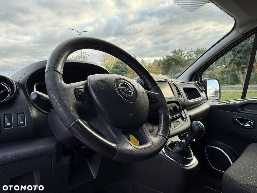 Opel Vivaro - 7