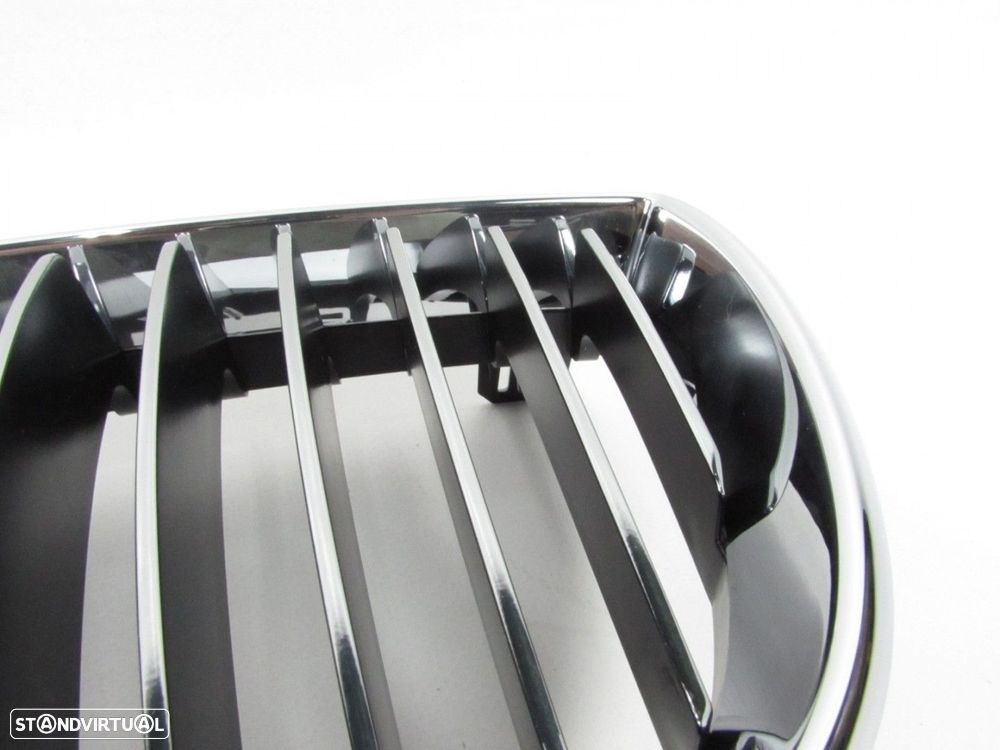 Grelhas Novo/ Original BMW 1 (E81)/BMW 1 (E87) 51137128613 - 4