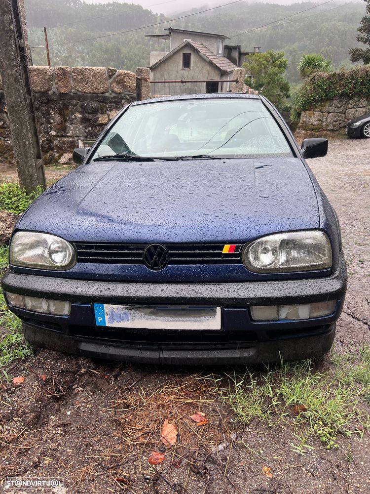 VW Golf 1.9 GTD - 1
