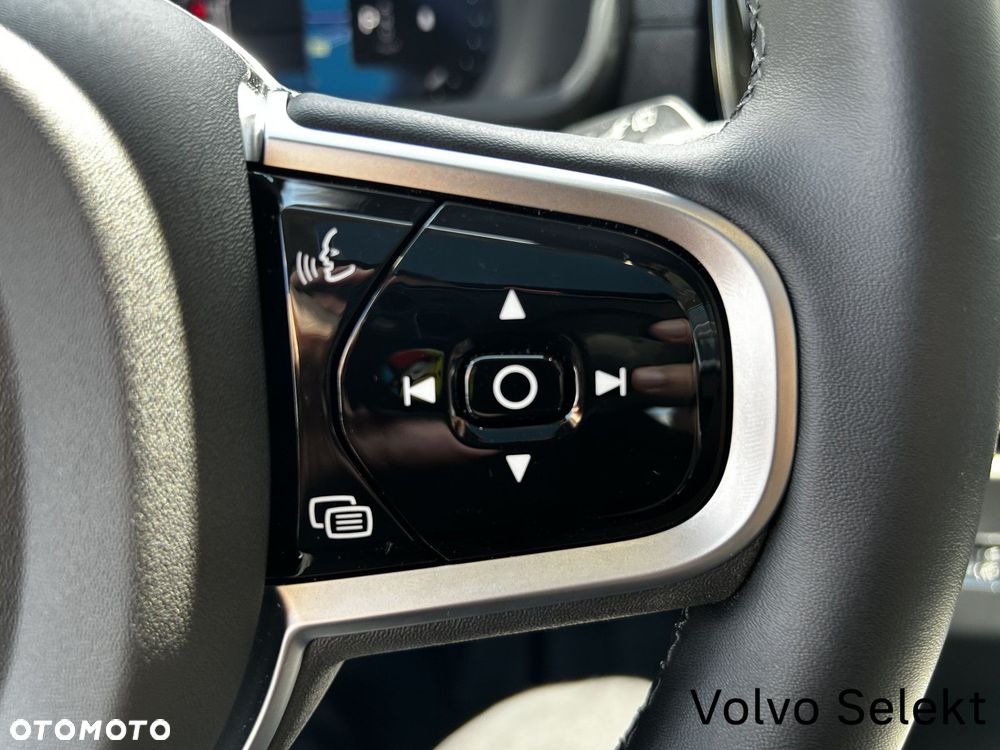 Volvo XC 90 - 26