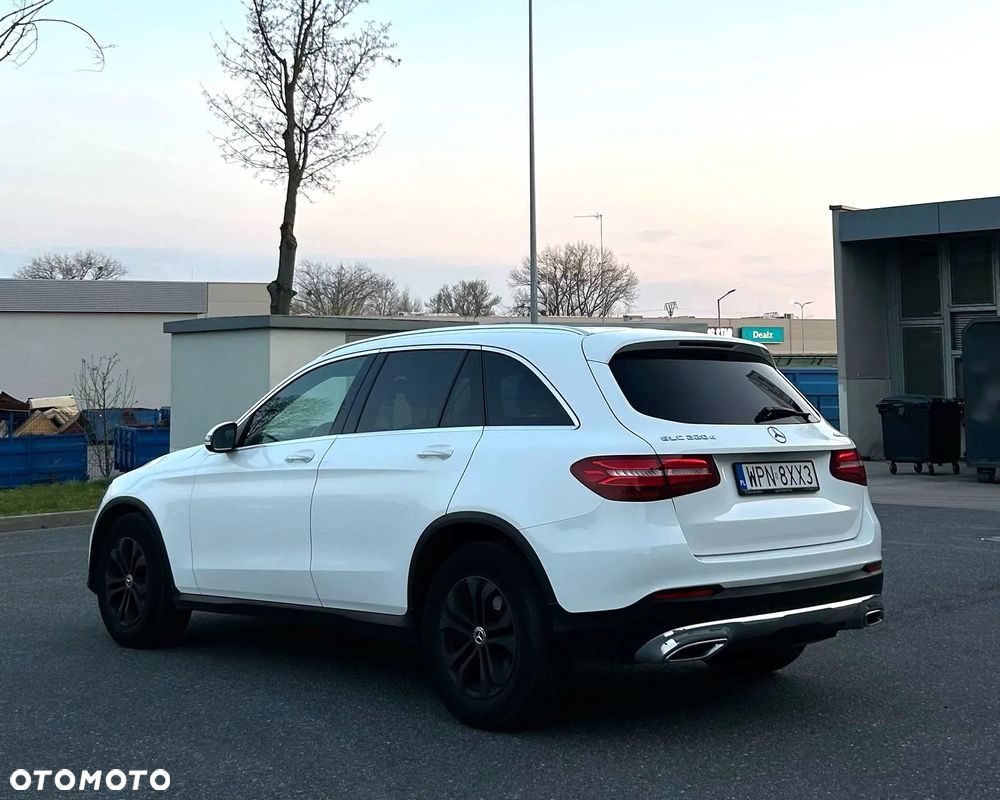 Mercedes-Benz GLC 220 d 4-Matic - 10