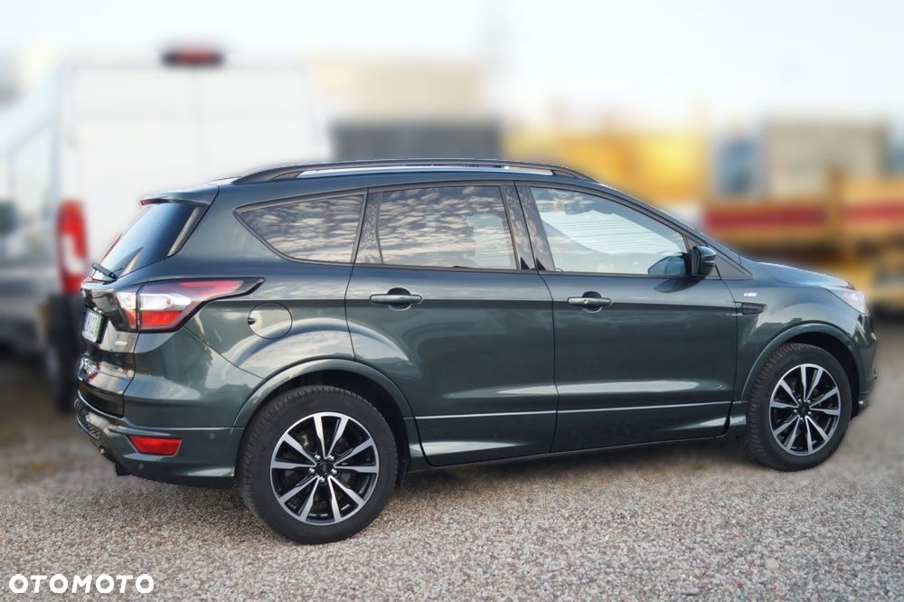 Ford Kuga - 9