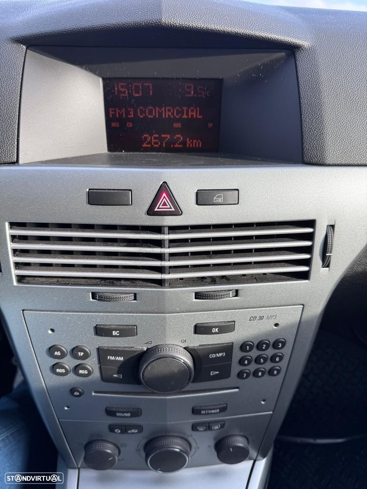 Opel Astra GTC 1.4 - 15