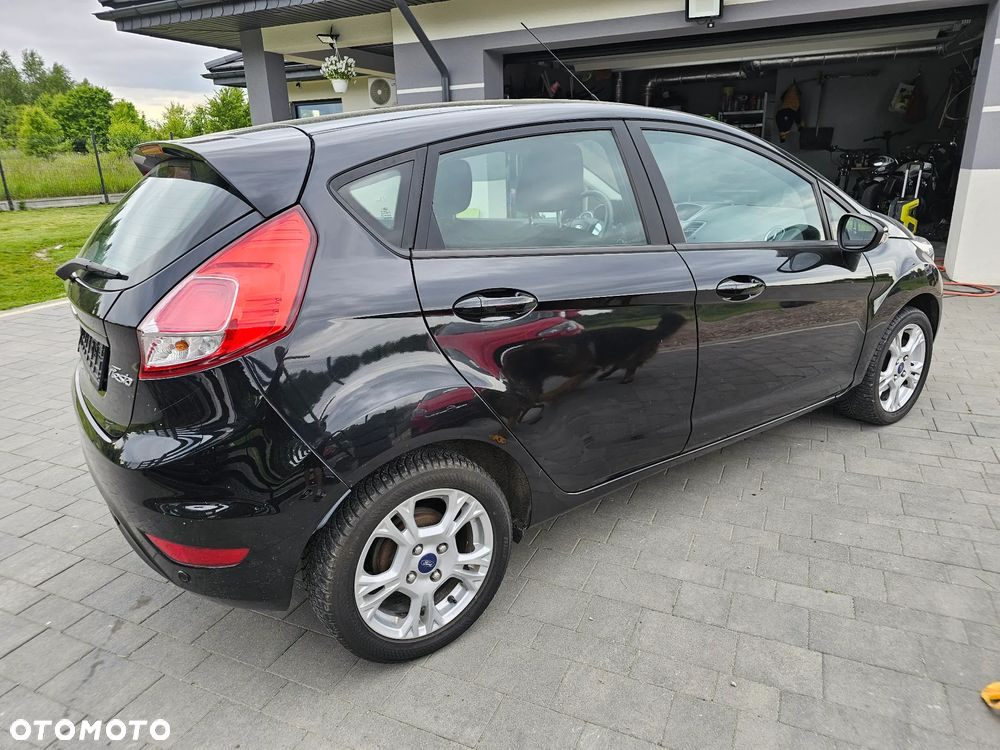Ford Fiesta 1.0 EcoBoost S&S TITANIUM X - 10
