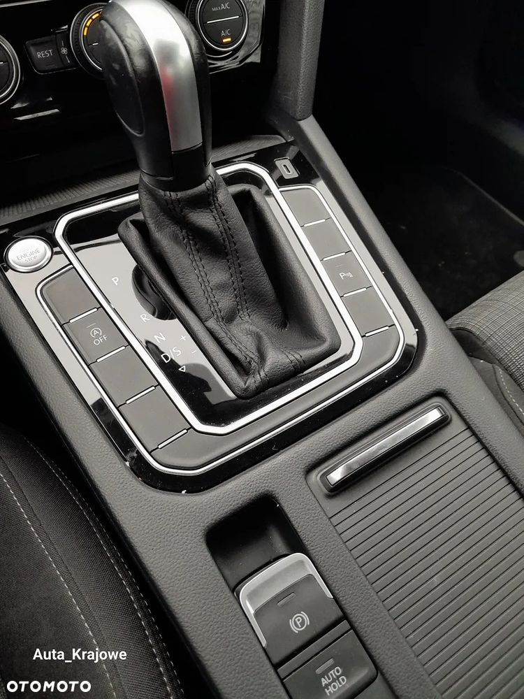 Volkswagen Passat 2.0 TDI EVO Business DSG - 22