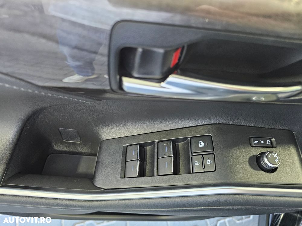 Toyota Highlander 2.5 L Dynamic Force 248CP Executive Metallic - 6