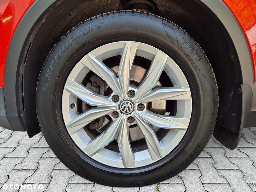 Volkswagen Tiguan 2.0 TDI SCR 4MOTION (BlueMotion Techn.) DSG Highline - 9