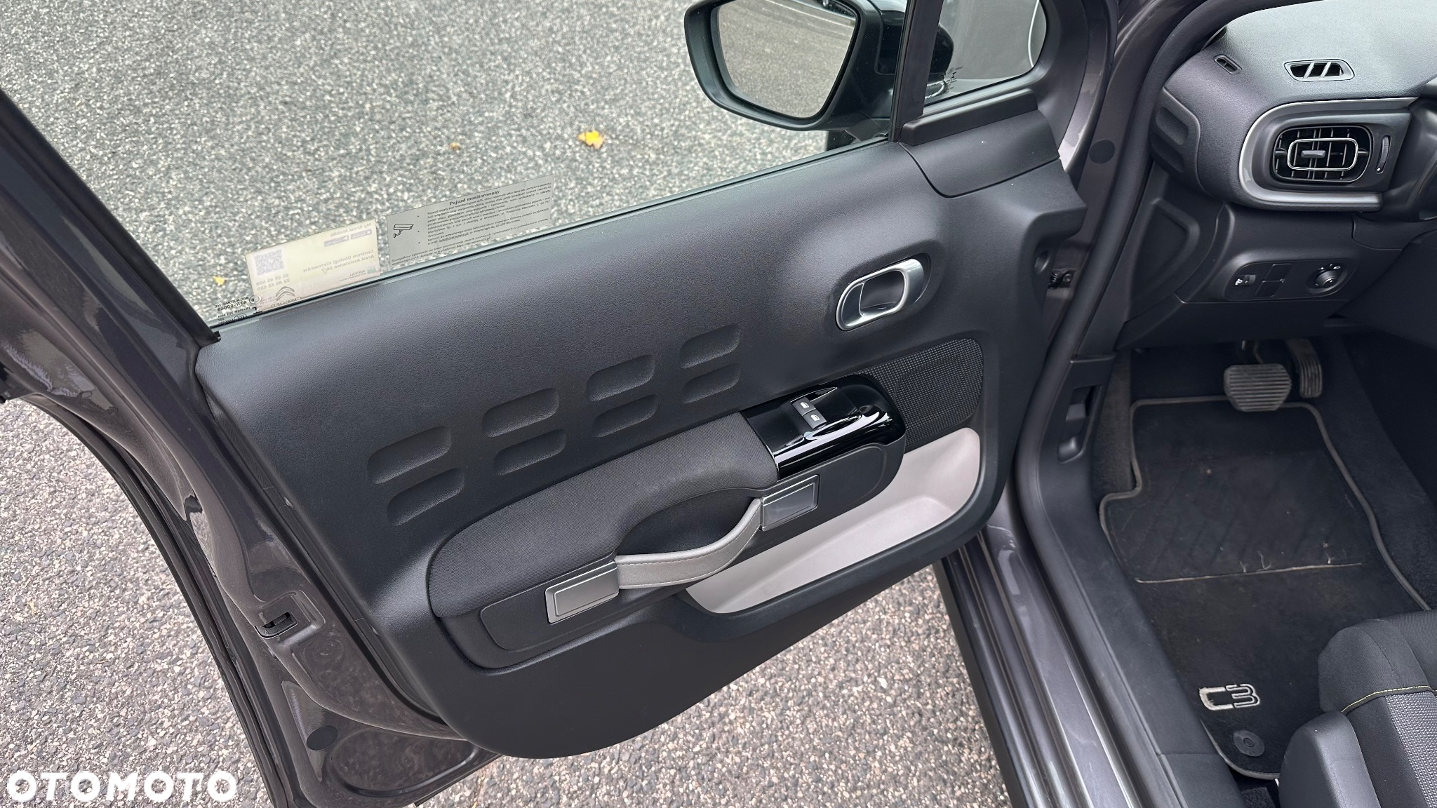 Citroën C3 1.2 PureTech Shine S&S EAT6 - 16