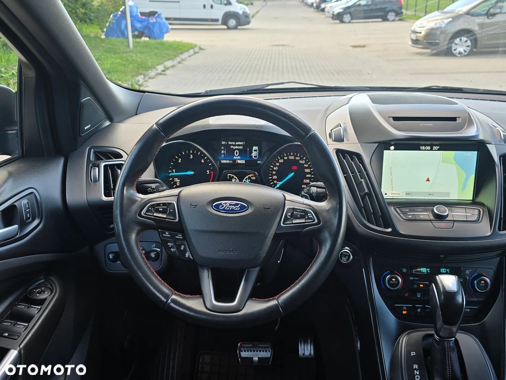 Ford Kuga 2.0 TDCi 4x4 ST-Line - 16