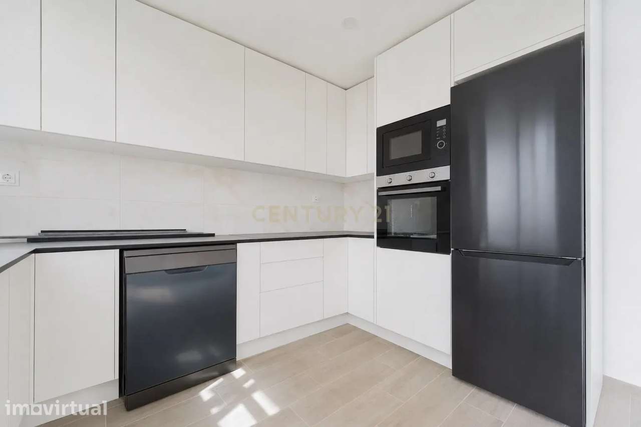 Apartamento T4 Totalmente Remodelado no Coração de Olhão - Grande imagem: 5/18