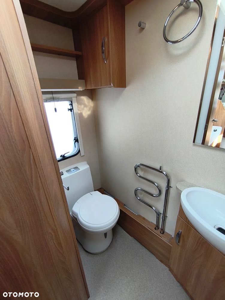 SWIFT Challenger 565 SE - 27