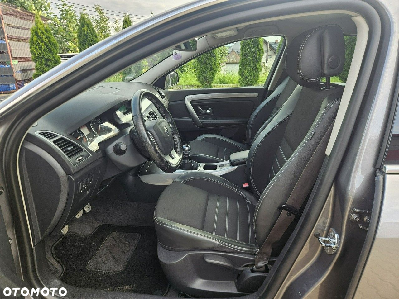 Renault Laguna 2.0 Bose Edition - 17