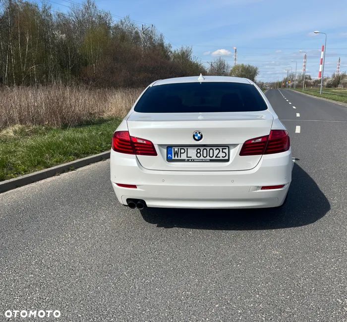 BMW Seria 5 528i - 7
