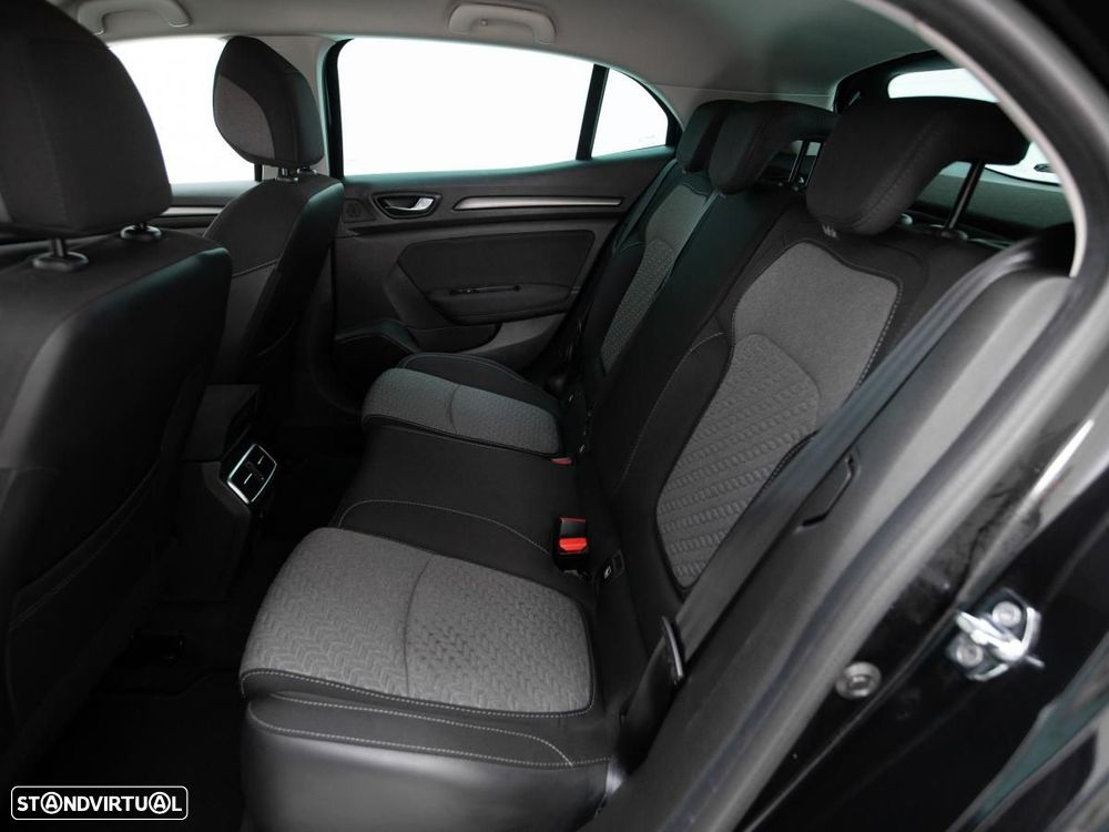 Renault Mégane 1.5 Blue dCi Limited - 9