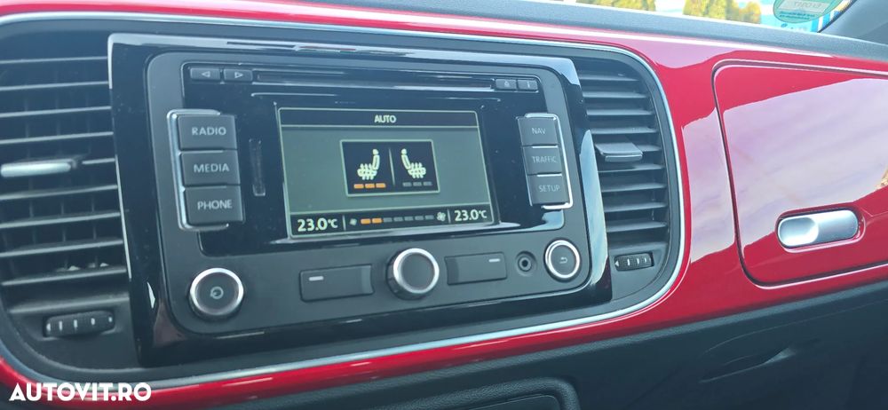 Volkswagen Beetle 1.4 TSI DSG - 16