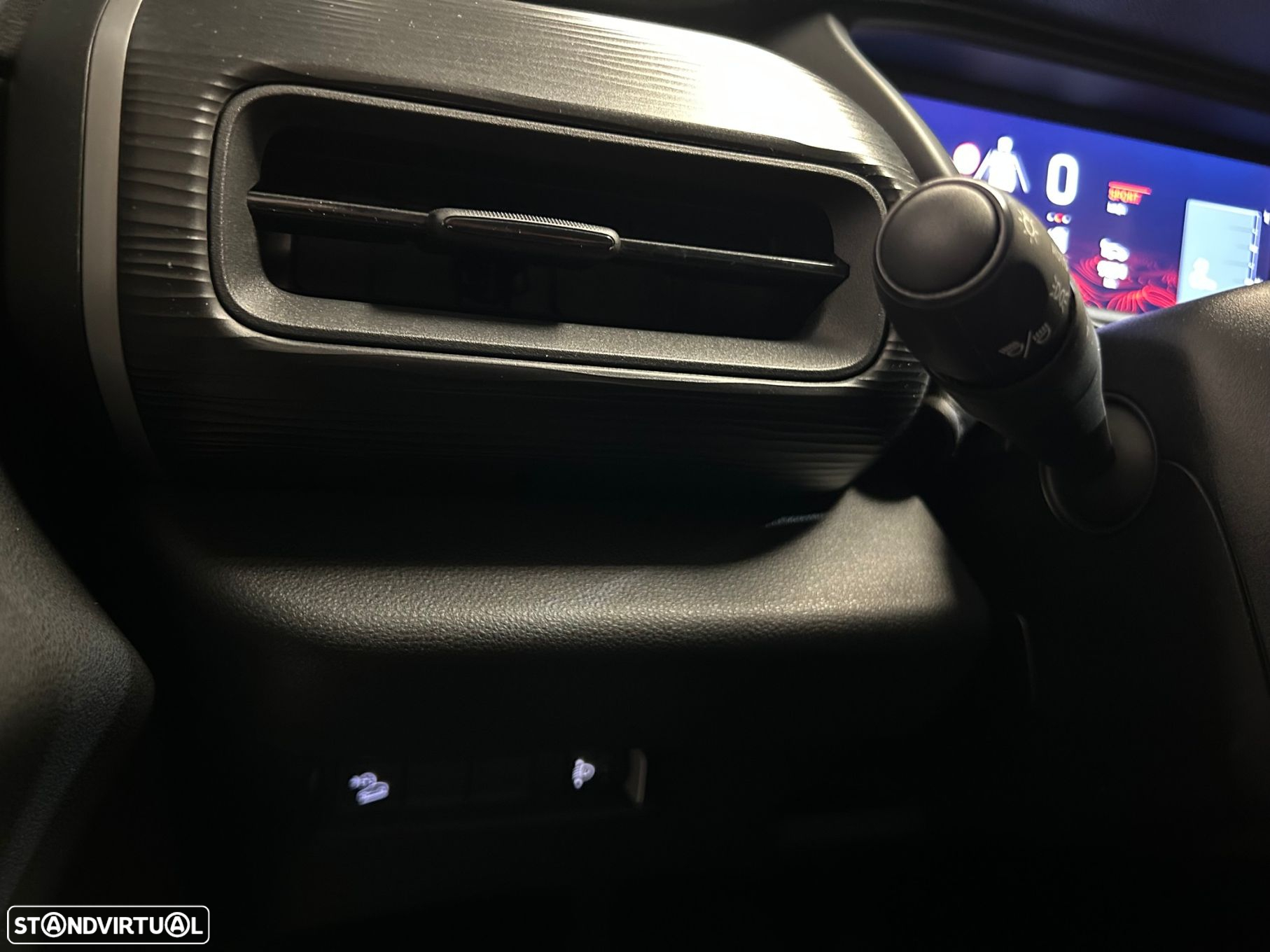 Jeep Avenger 1.2 GSE T3 Longitude - 42