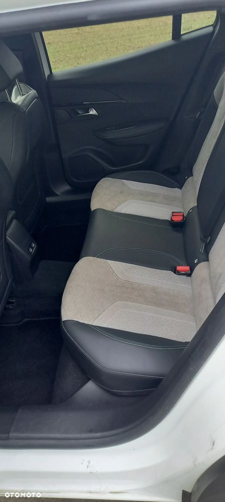 Peugeot 2008 1.2 PureTech GT S&S EAT8 - 15
