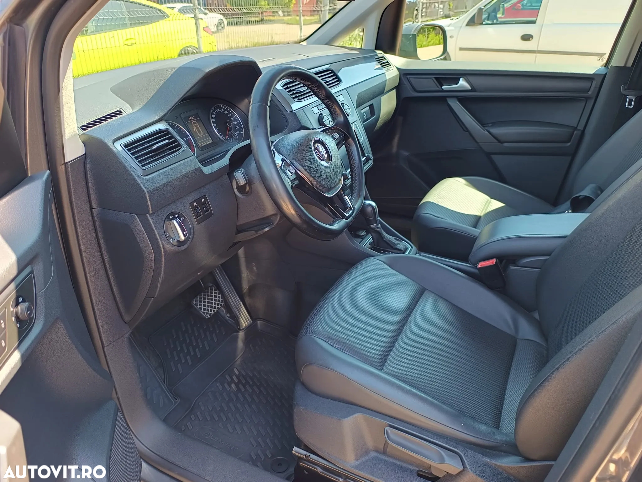 Volkswagen Caddy 2.0 TDI (7-Si.) DSG Maxi Comfortline - 17