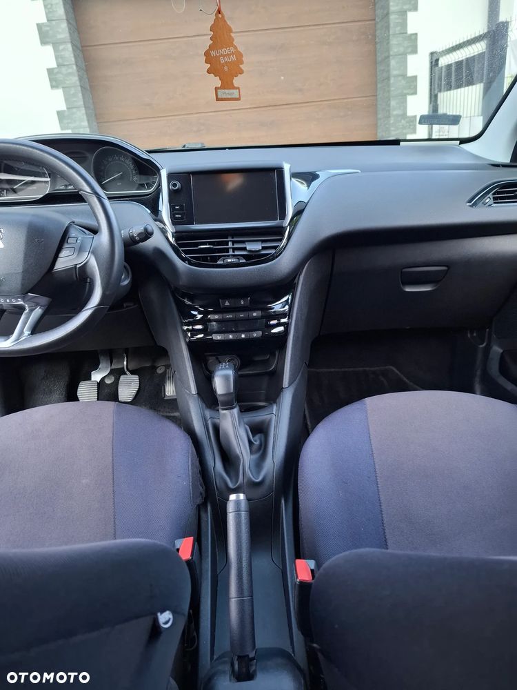Peugeot 208 1.2 PureTech Active - 9