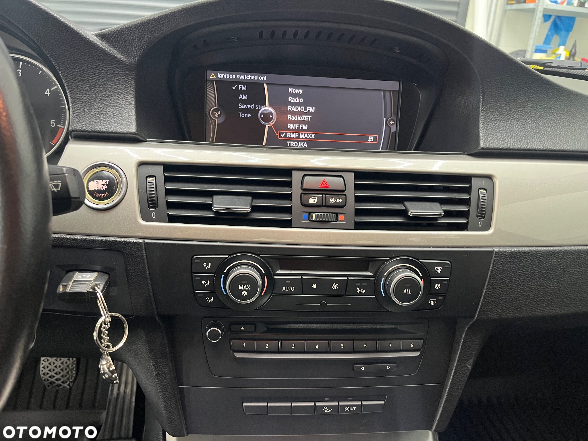 BMW Seria 3 320d xDrive - 13