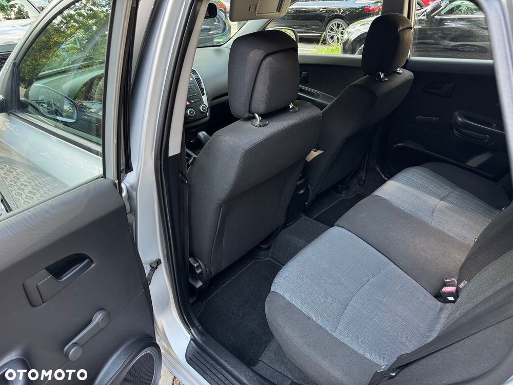 Kia Ceed 1.4 CVVT Attract - 14