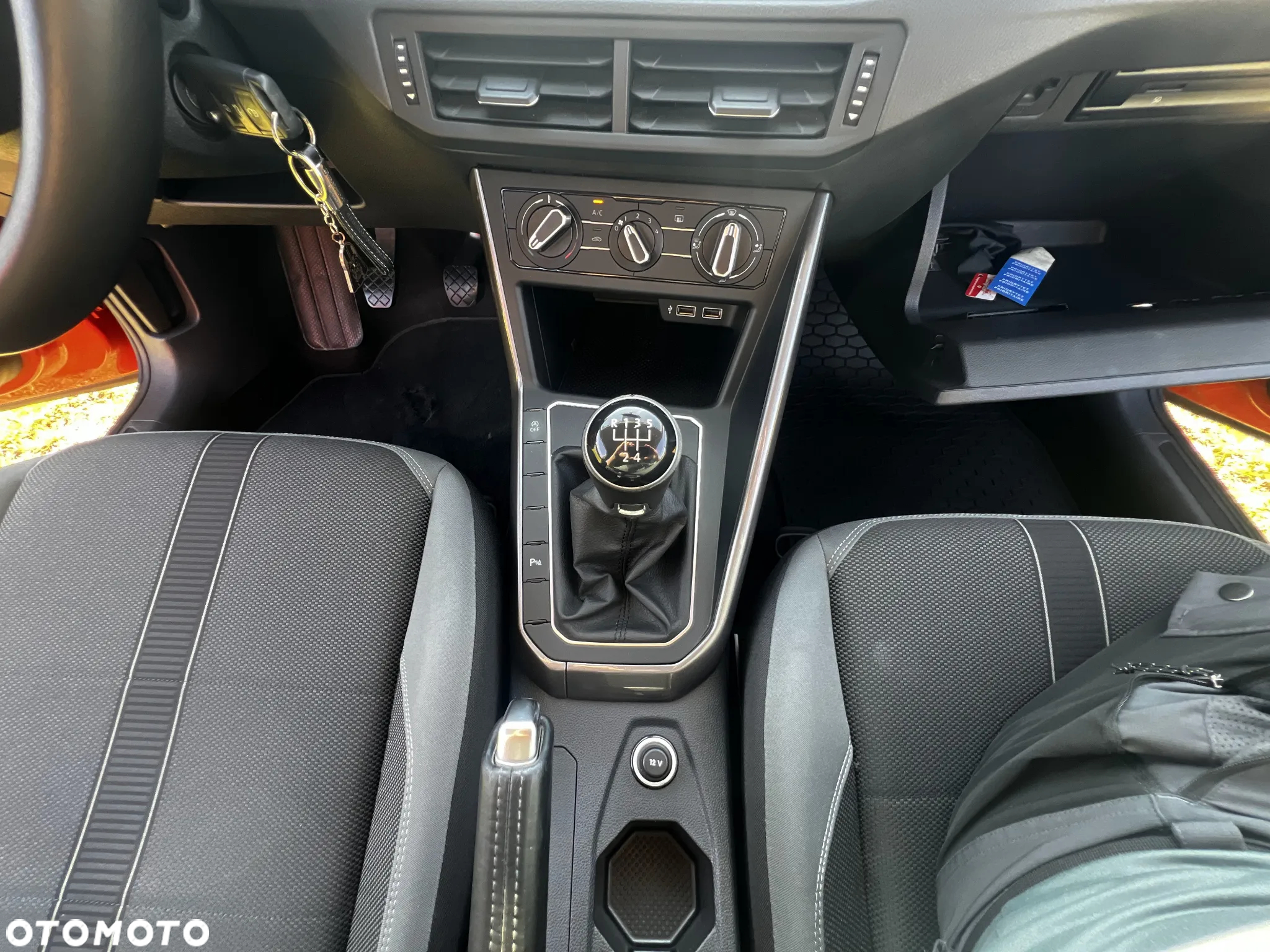 Volkswagen Polo 1.0 TSI Highline - 25
