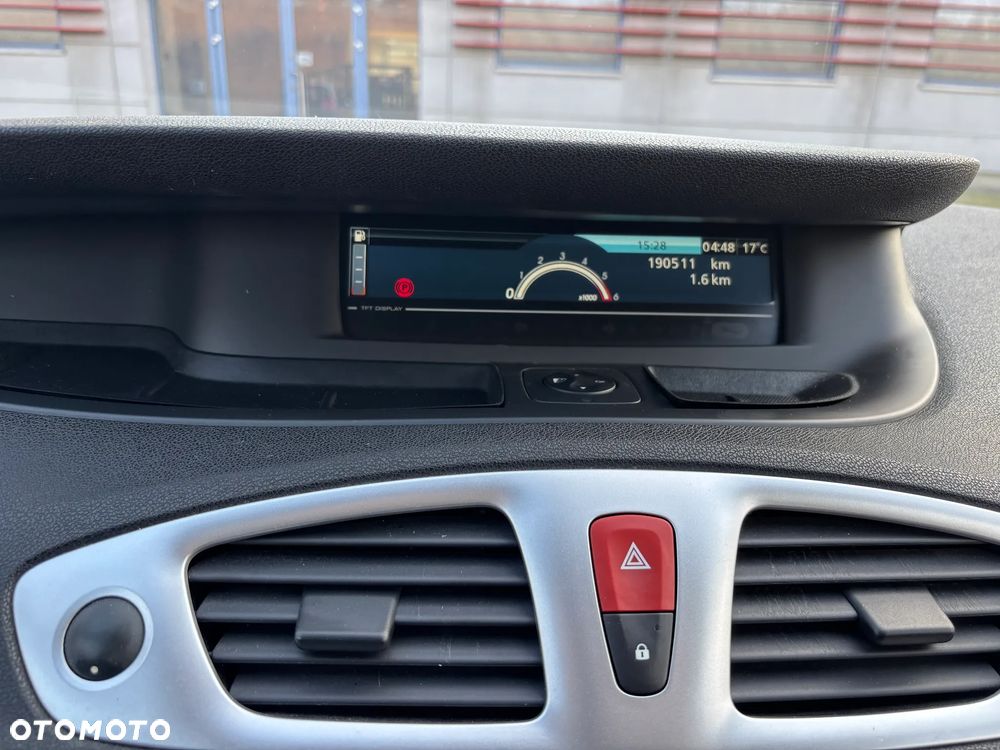 Renault Scenic Energy dCi 110 Start & Stop Dynamique - 24