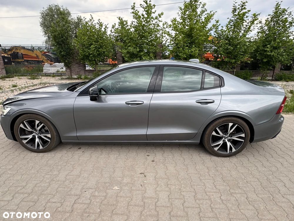 Volvo S60 T4 R-Design First Edition - 6