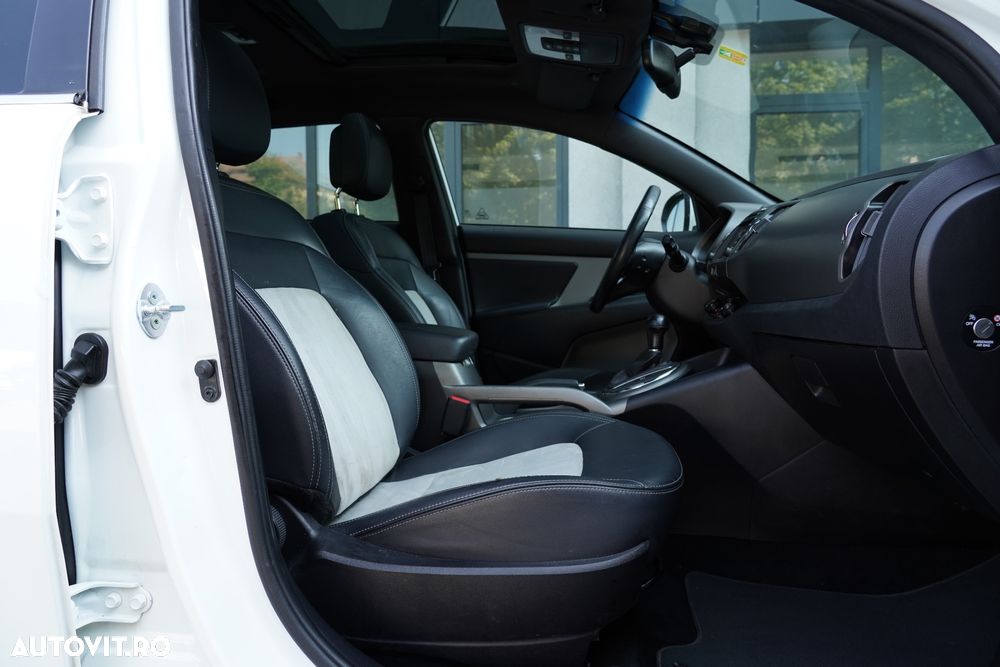 Kia Sportage 2.0 DSL HP 6AT 4x4 Style - 16