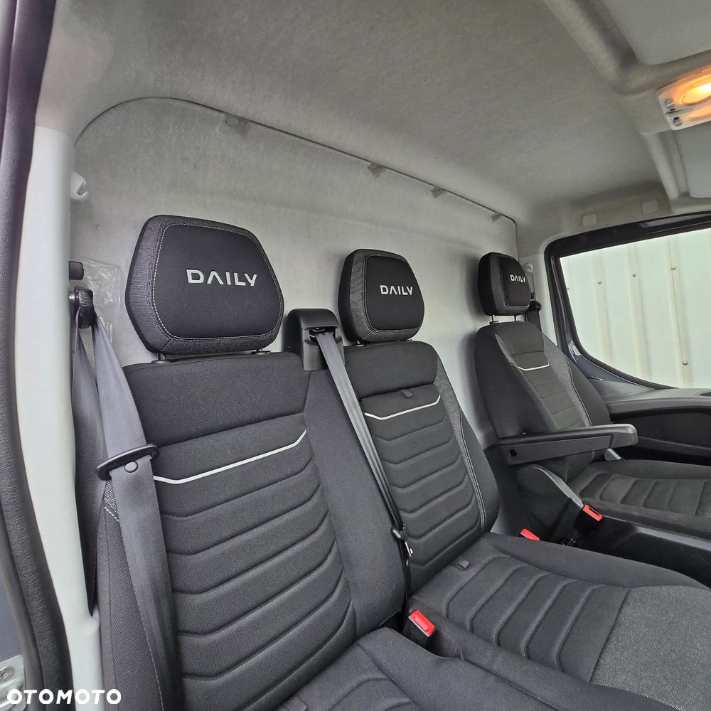 Iveco Daily 35s18 - 4