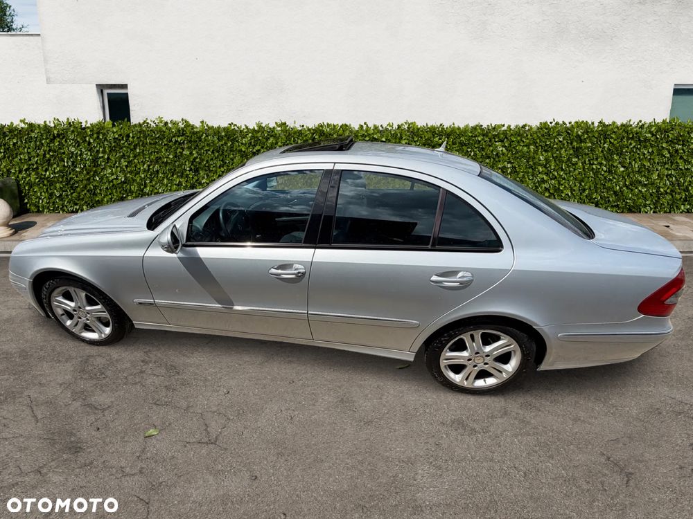 Mercedes-Benz Klasa E 320 CDI 7G-TRONIC Avantgarde BusinessEDITION - 16