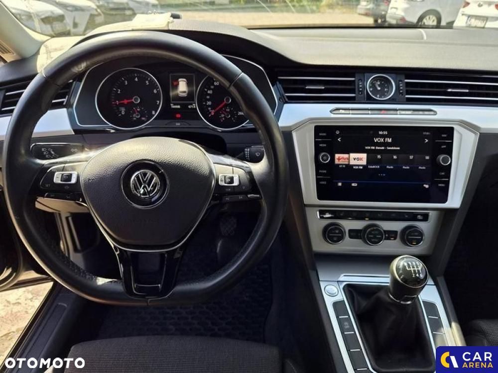 Volkswagen Passat - 37