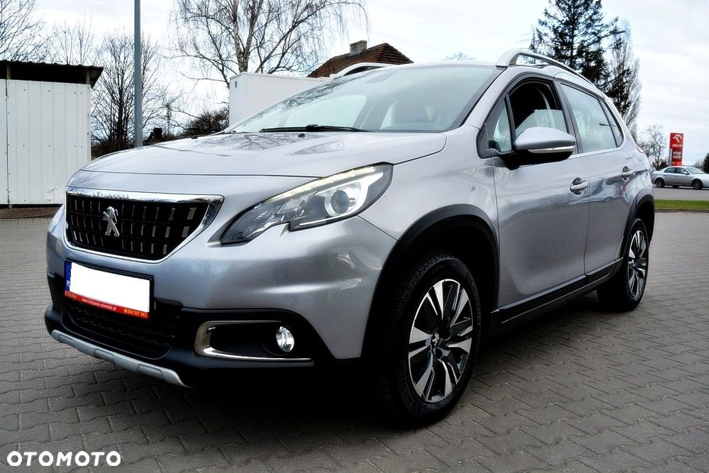 Peugeot 2008 PureTech 110 GPF Stop&Start EAT6 Allure - 16