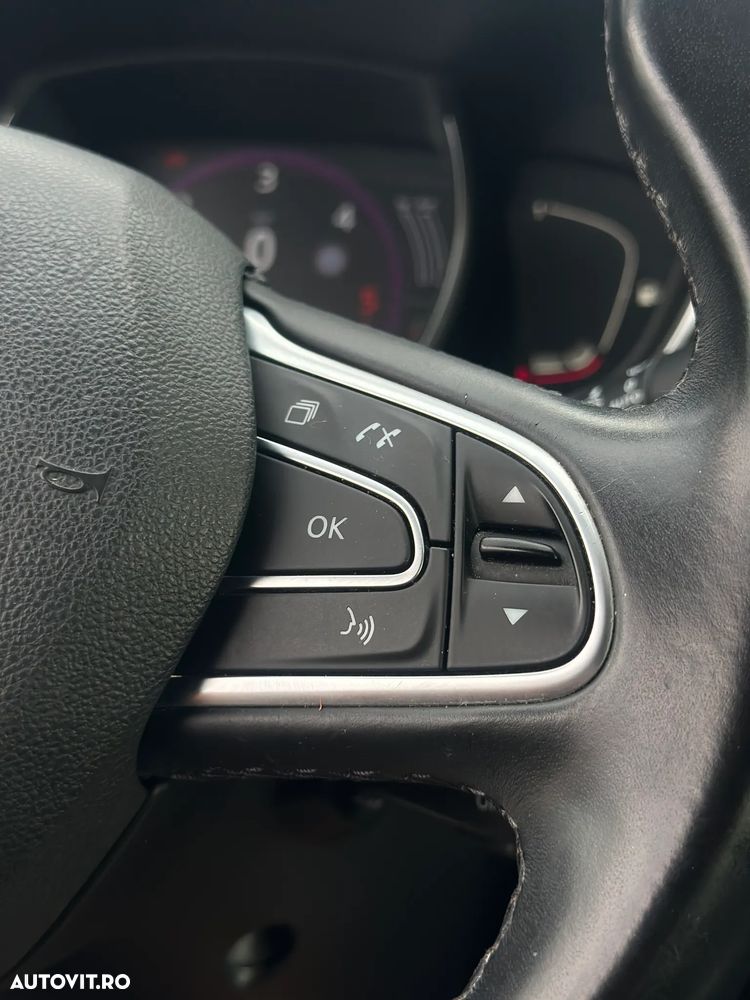 Renault Kadjar - 18