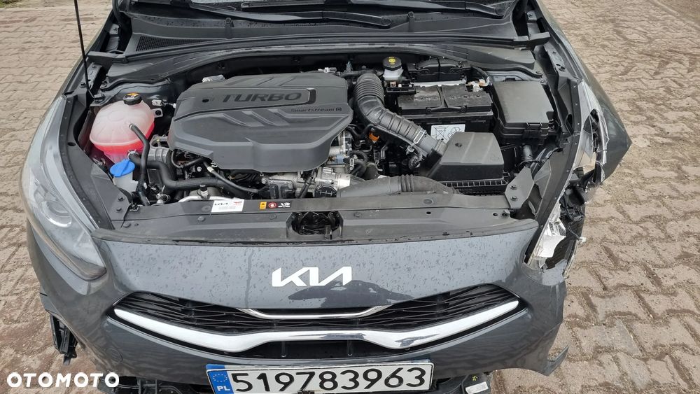 Kia Ceed 1.6 CRDi Eco-Dynamics+ (48V Mild-Hybrid) DCT7 GT Line - 29