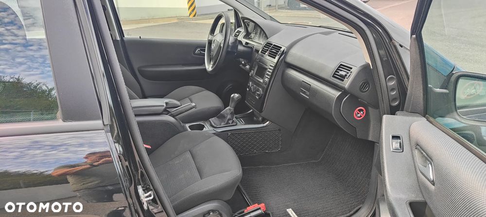Mercedes-Benz Klasa A 160 BlueEFFICIENCY Elegance - 23